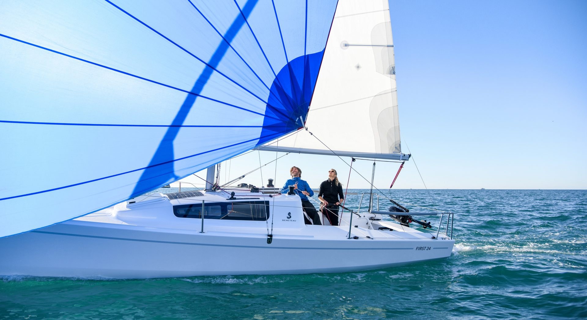 Beneteau First 24 Exterior 6
