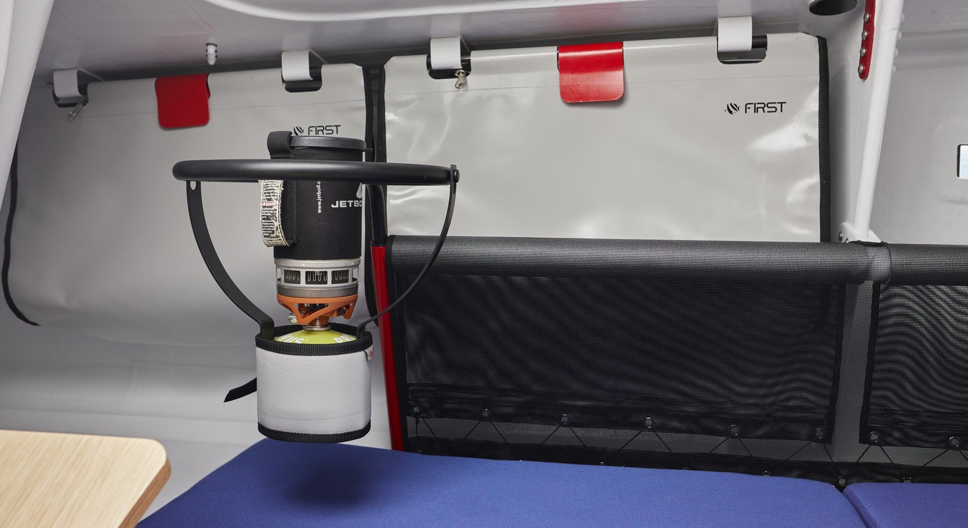 Beneteau First 27 SE Interior 1