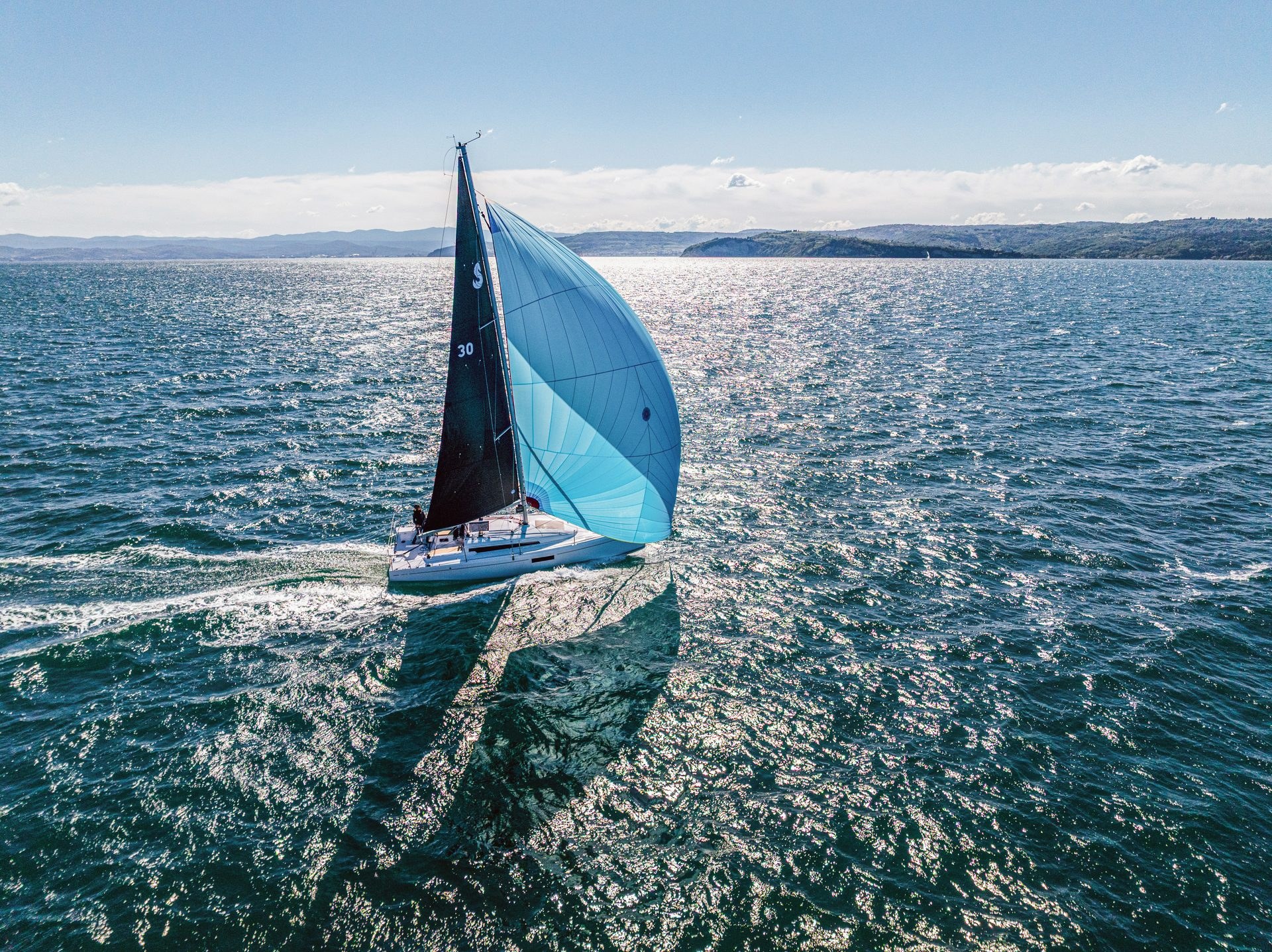 Beneteau First 30 Exterior 3