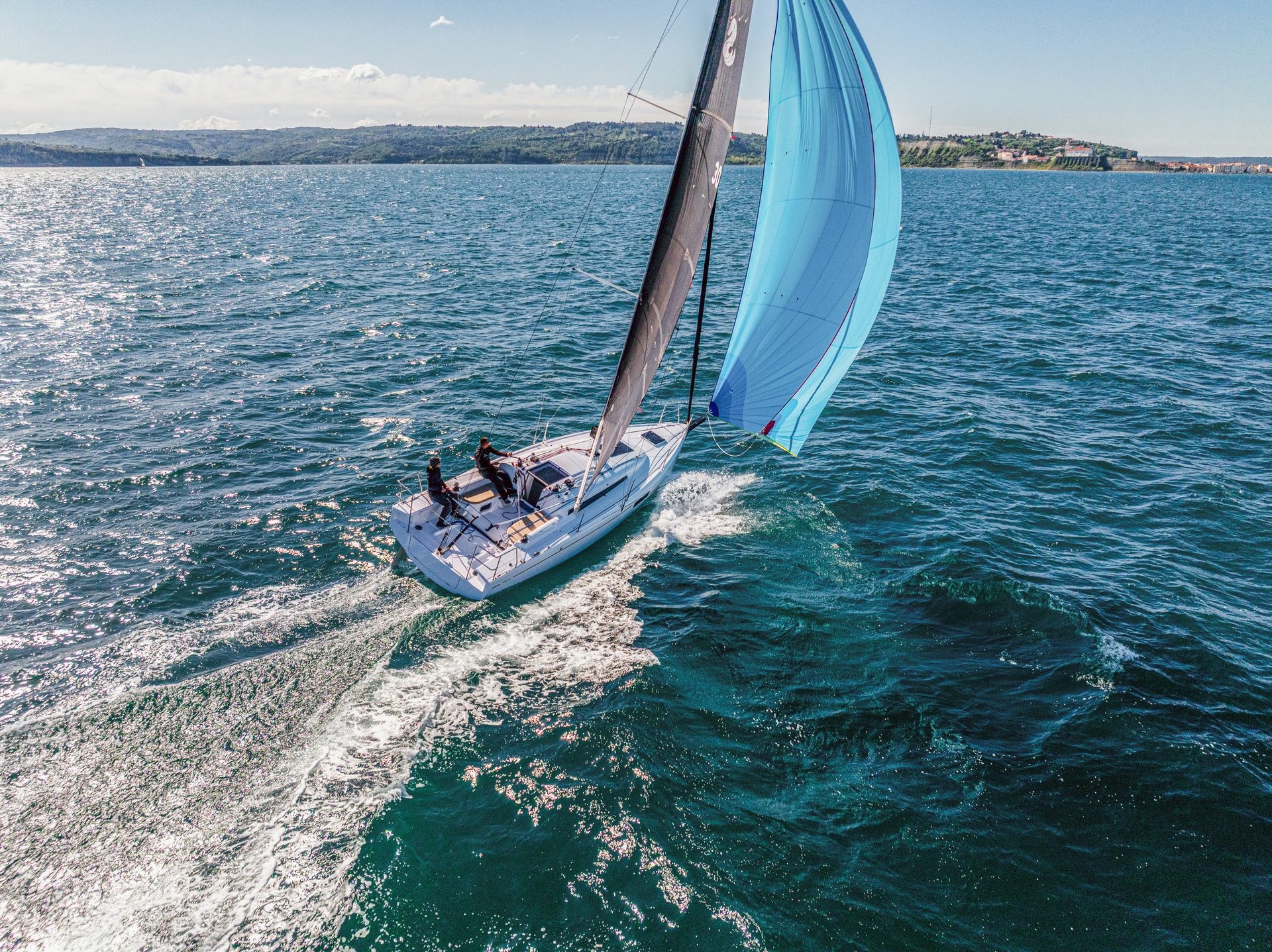 Beneteau First 30 Exterior 5