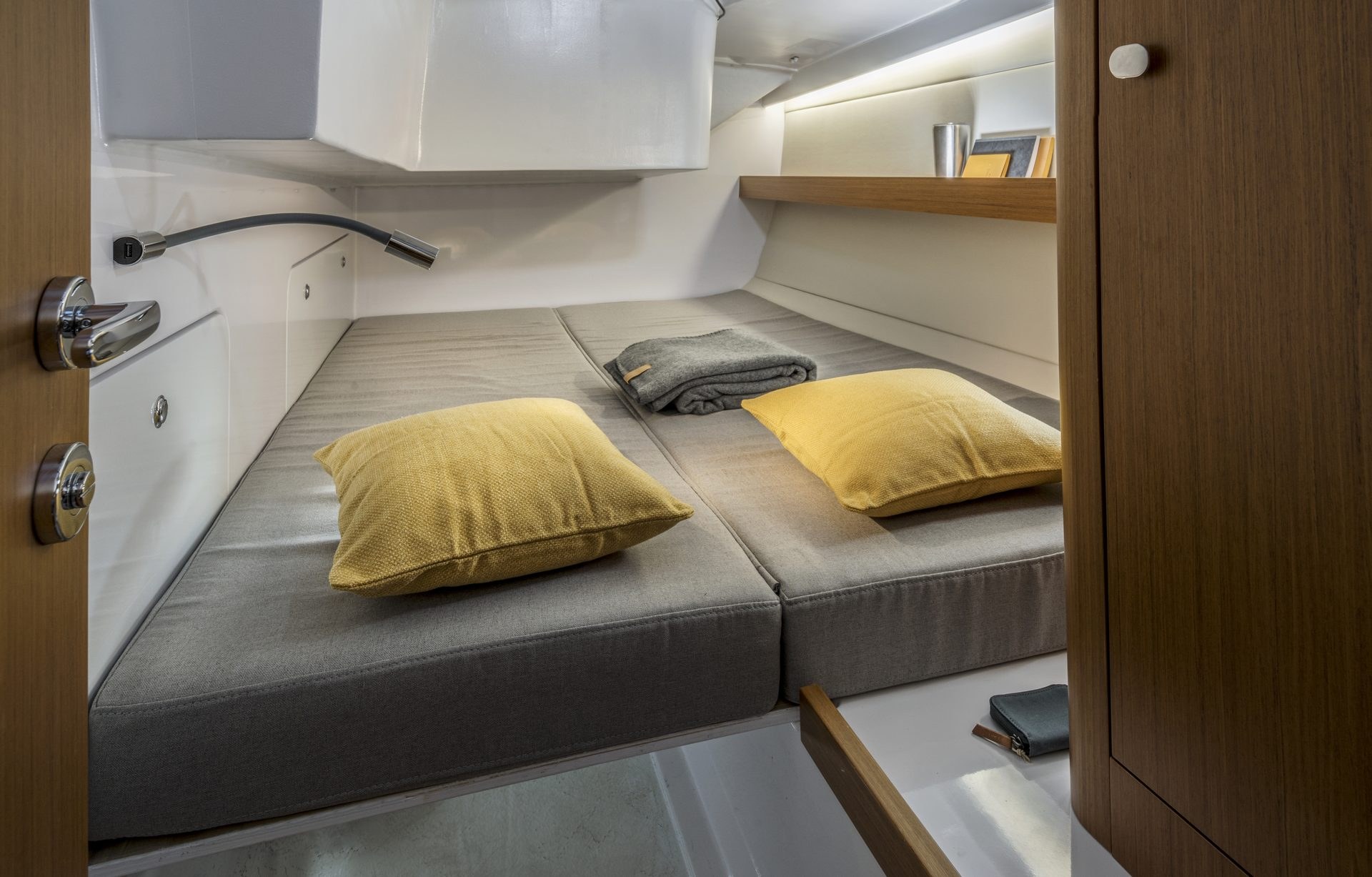 Beneteau First 36 Interior 2