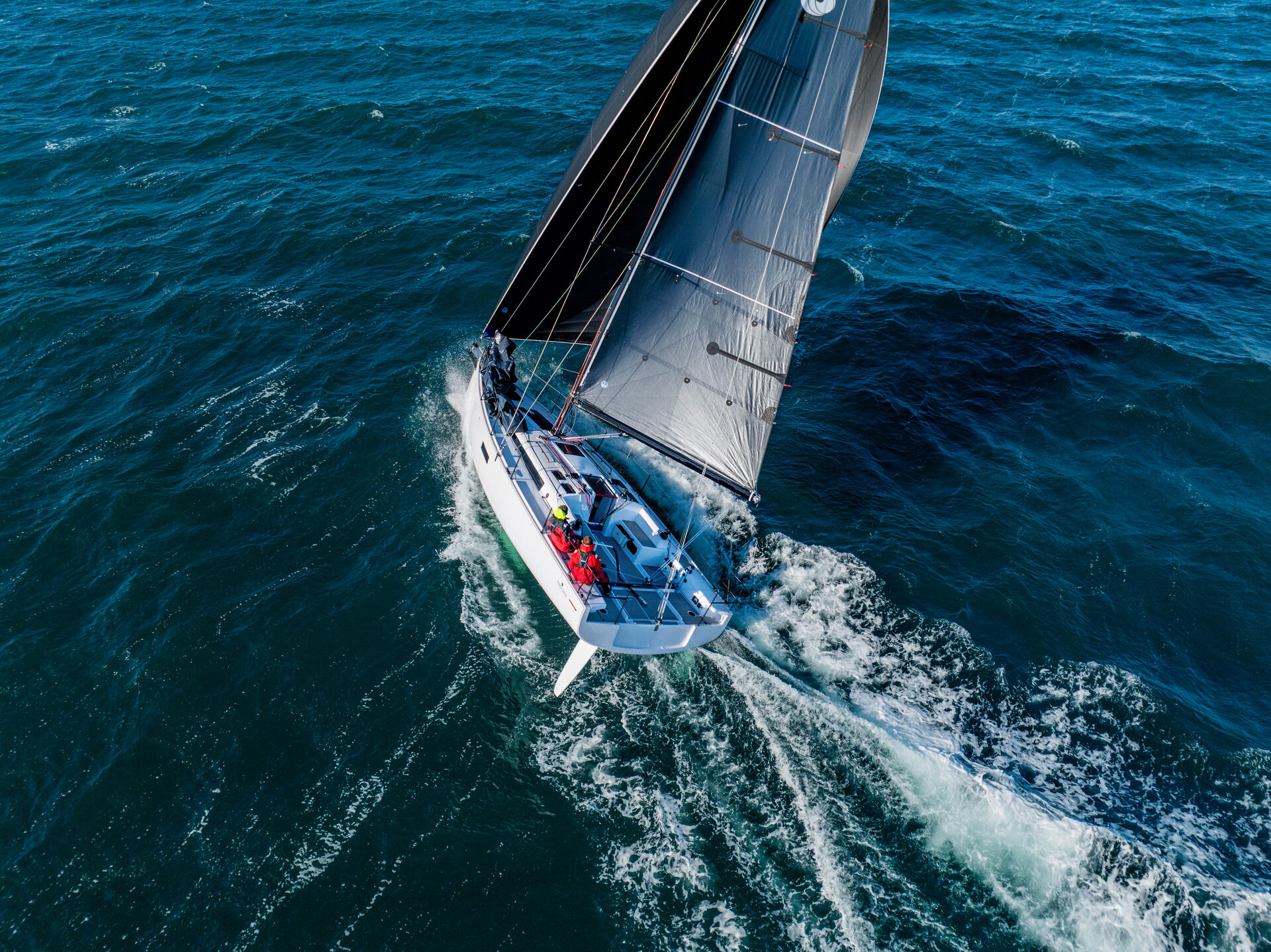 Beneteau First 36 SE Exterior 2