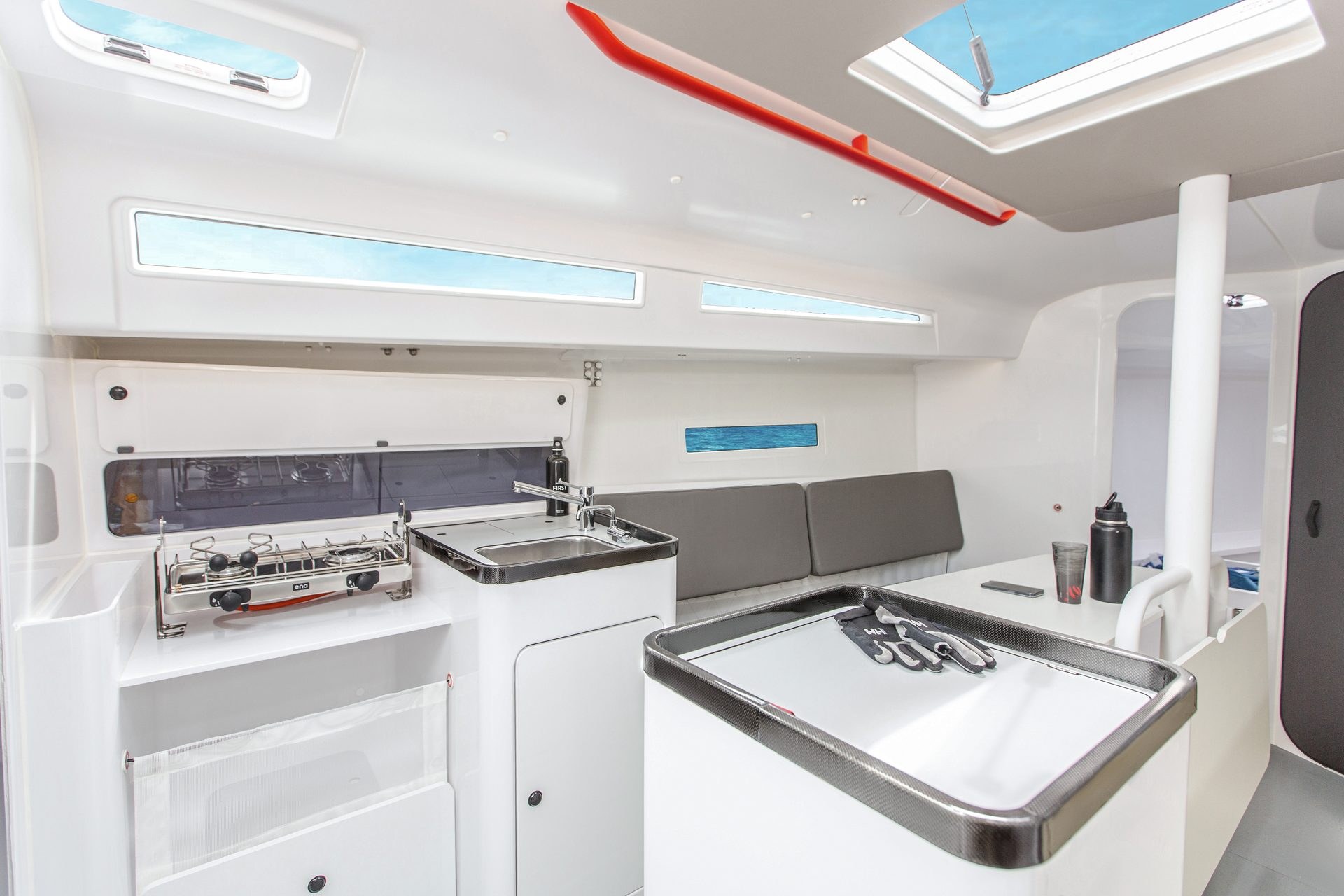 Beneteau First 36 SE Interior 4