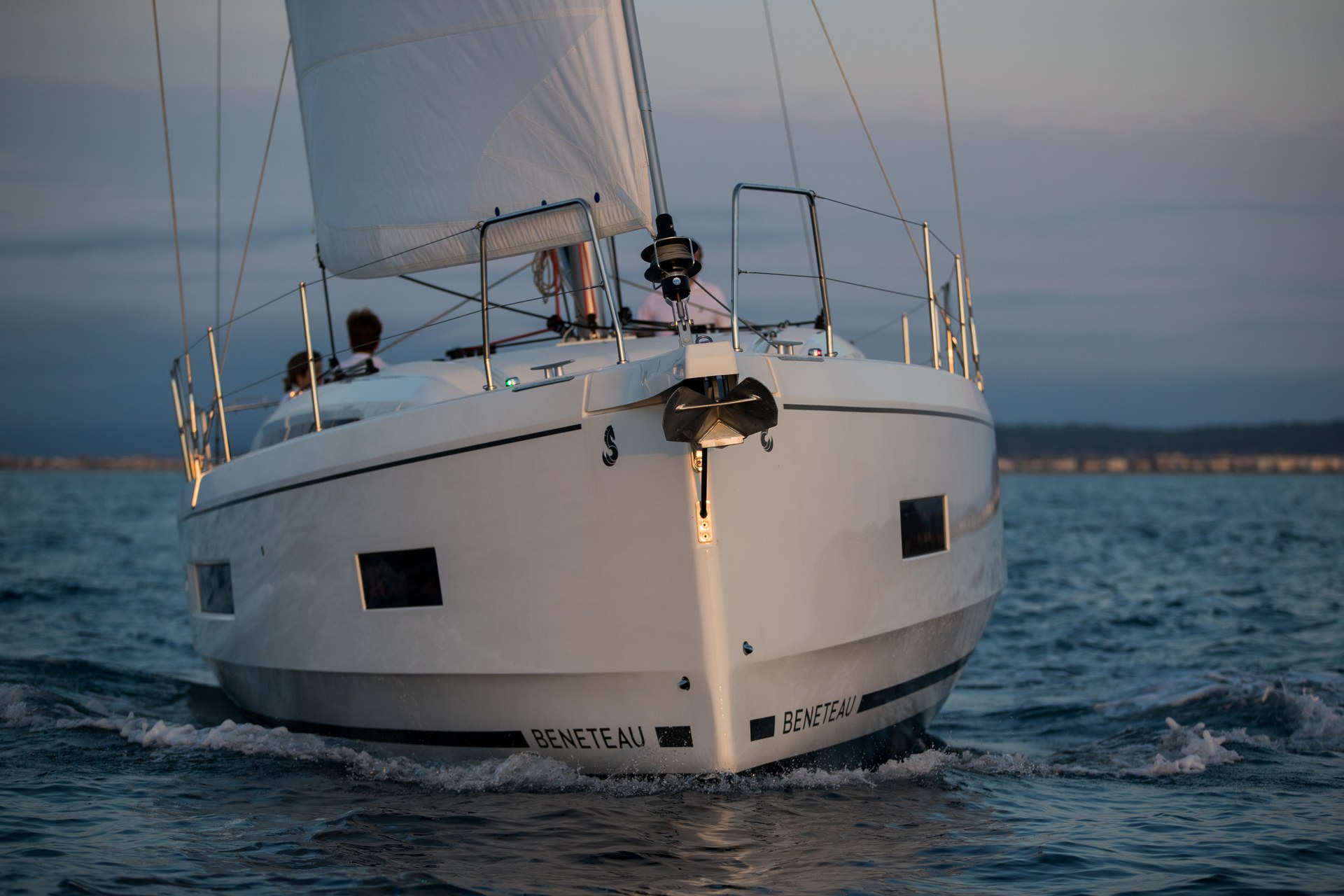 Beneteau Oceanis 40.1 Exterior 5