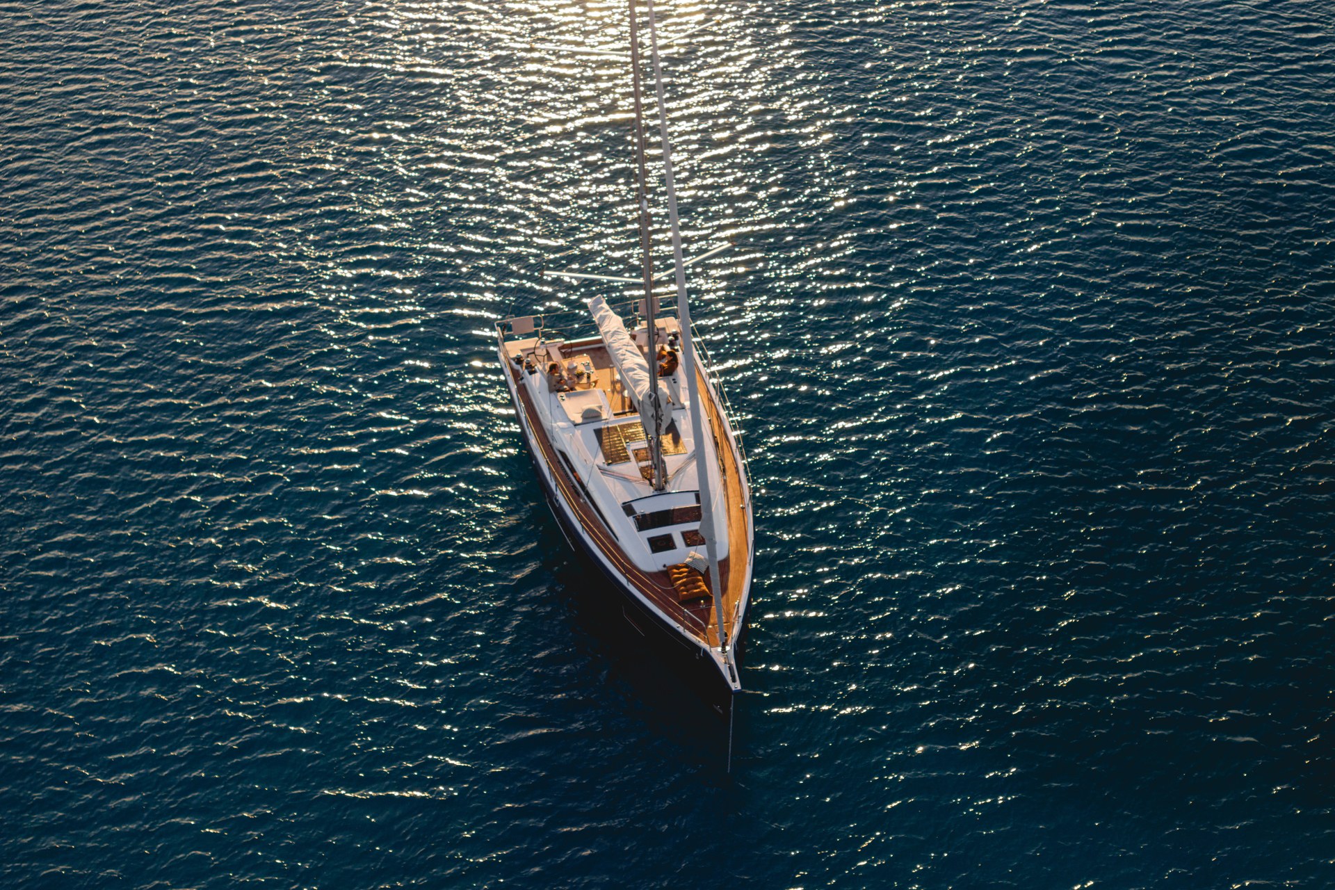 Beneteau Oceanis 47 Exterior 3