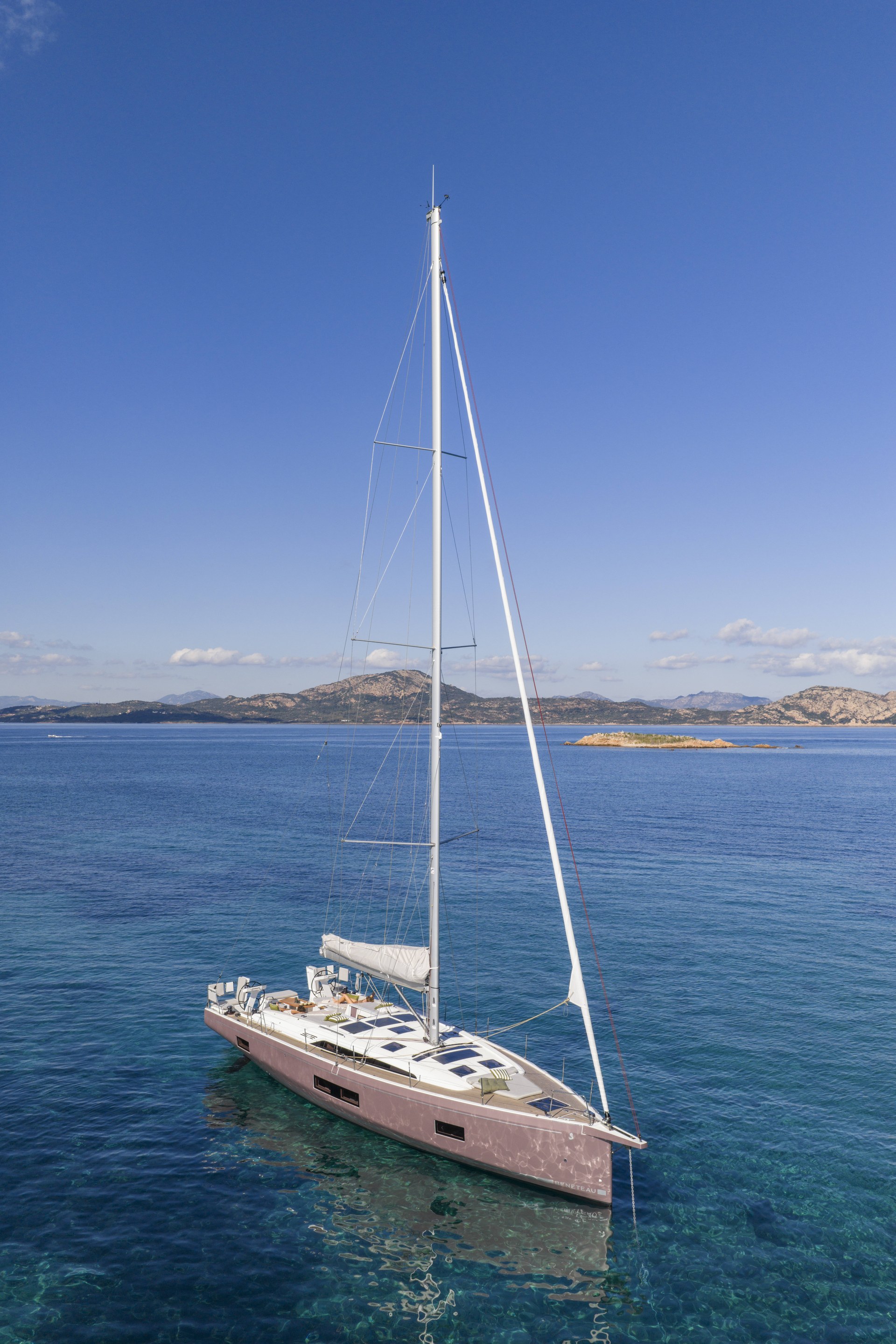 Beneteau Oceanis 52 Exterior 3