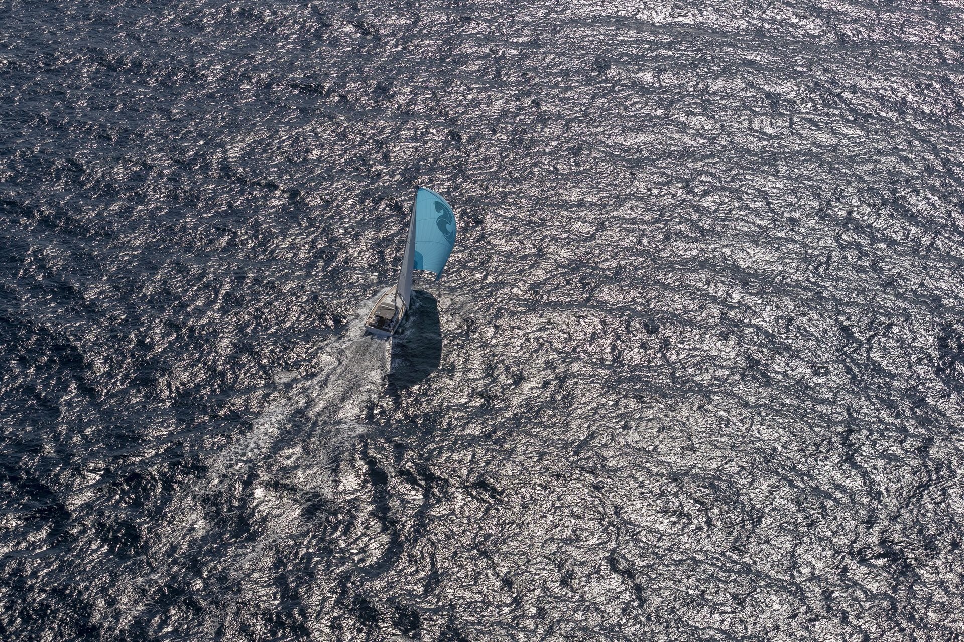 Beneteau Oceanis Yacht 54 Exterior 2